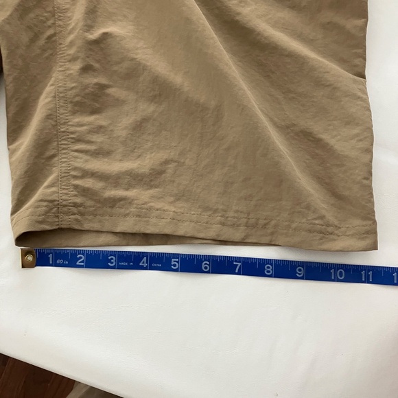 Patagonia® Worn Wear Men's Swiftcurrent™ Wet Wade Shorts Style # 82113 LARGE - Picture 11 of 16